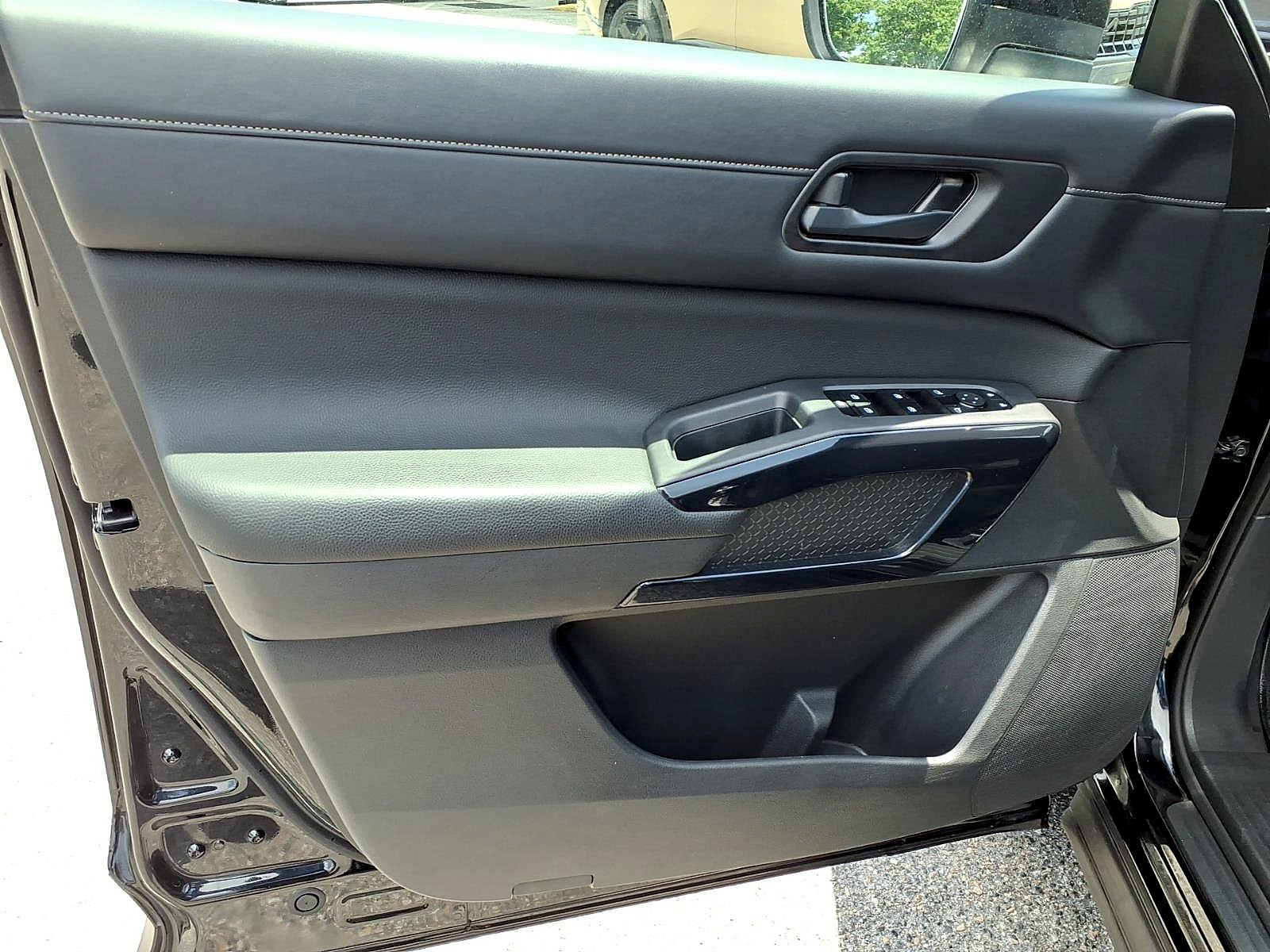 Used 2024 Nissan Pathfinder SUV