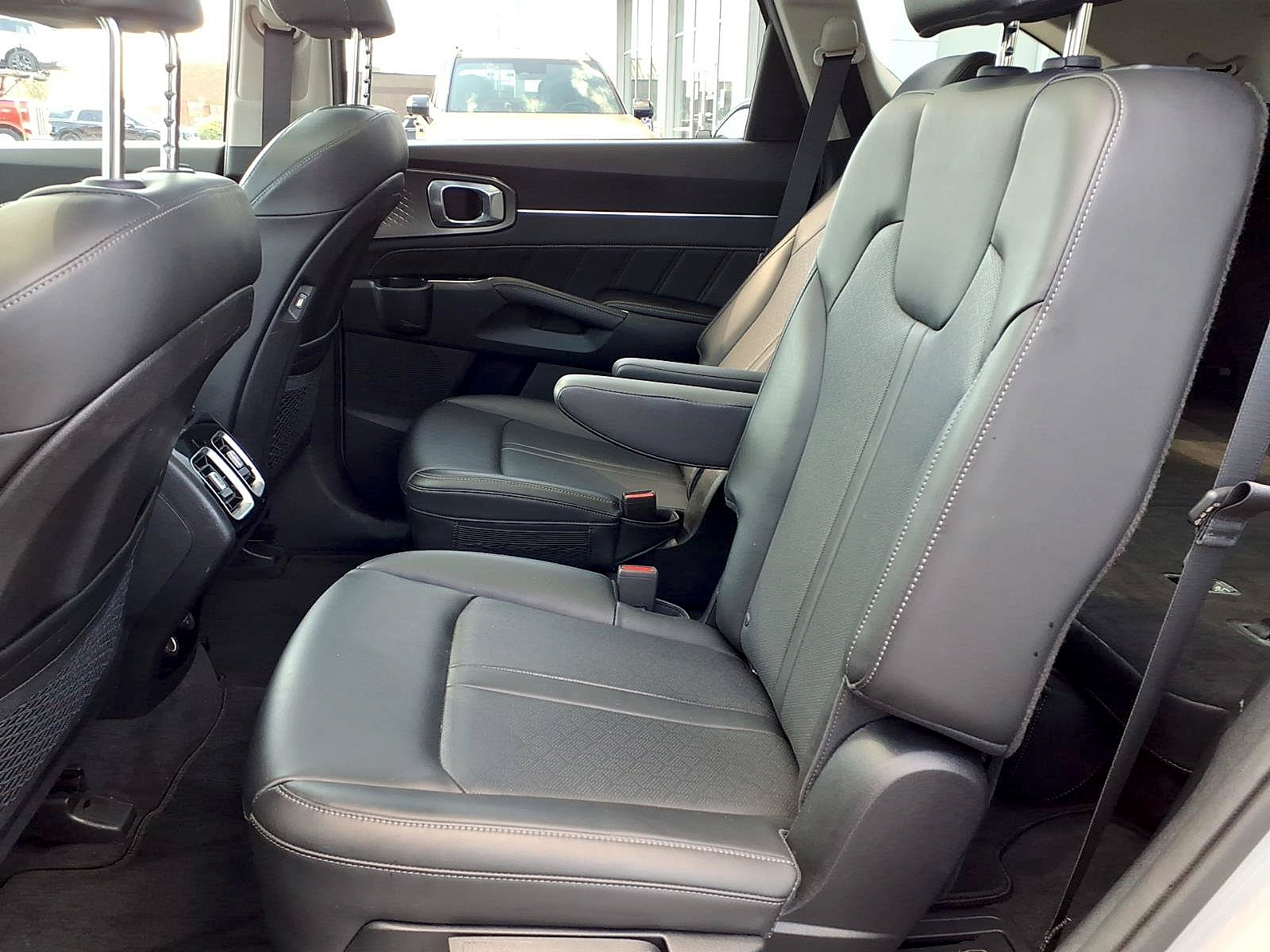 Used 2023 Kia Sorento SUV