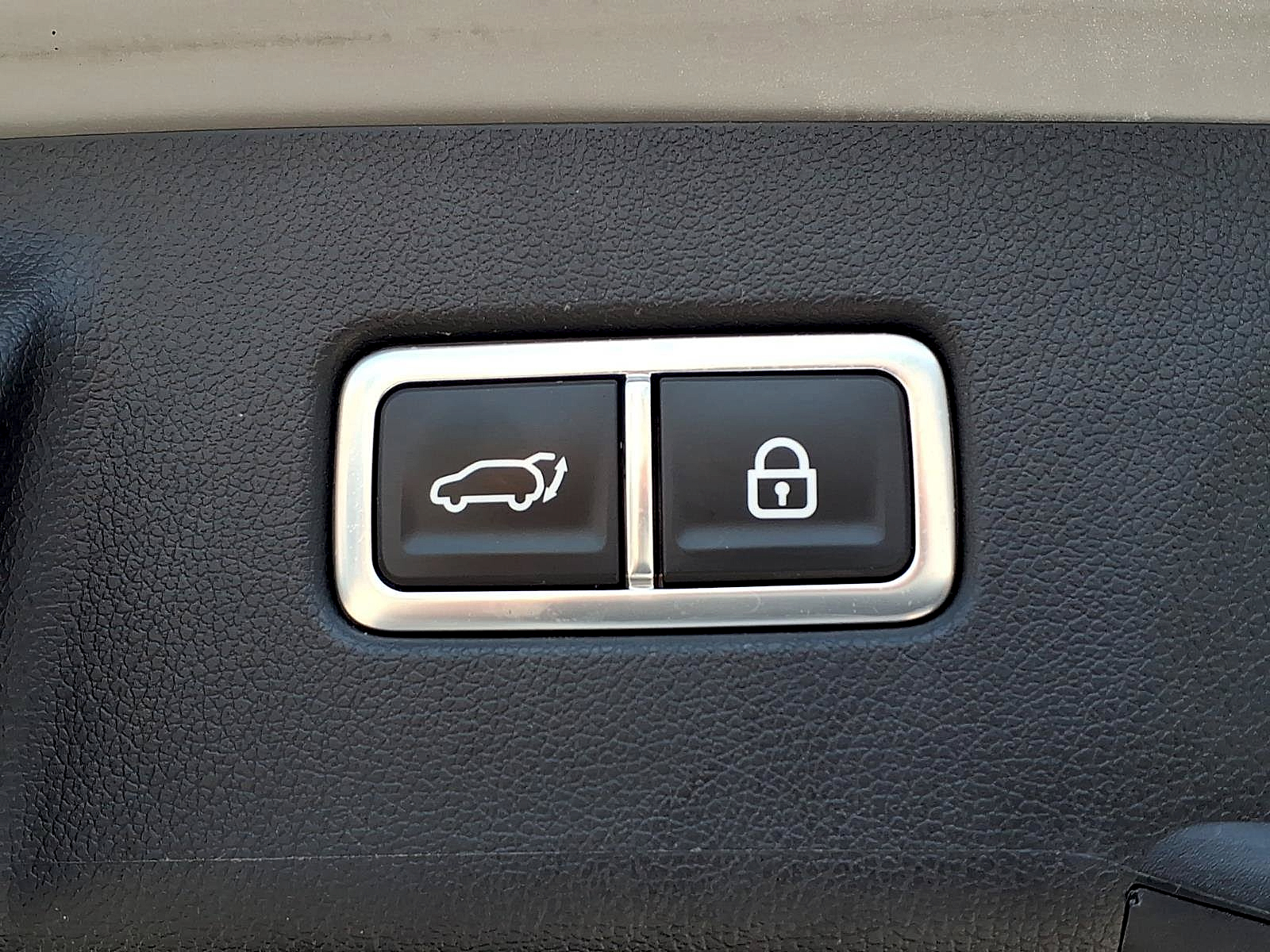 Used 2023 Kia Sorento SUV
