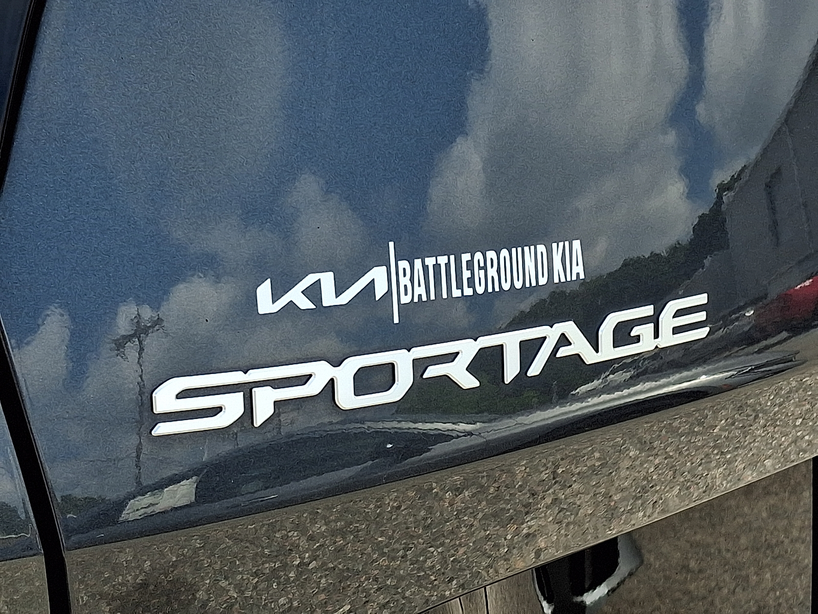 Used 2023 Kia Sportage Hybrid SUV