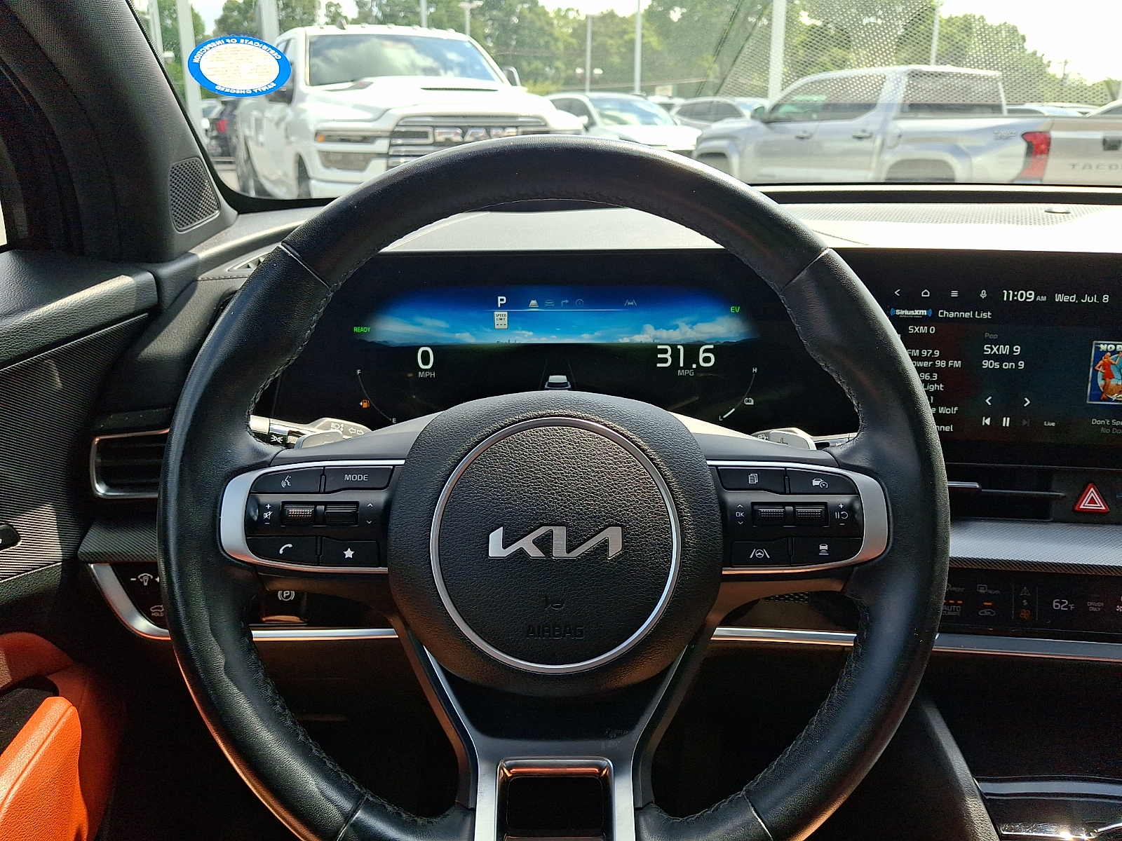 Used 2023 Kia Sportage Hybrid SUV