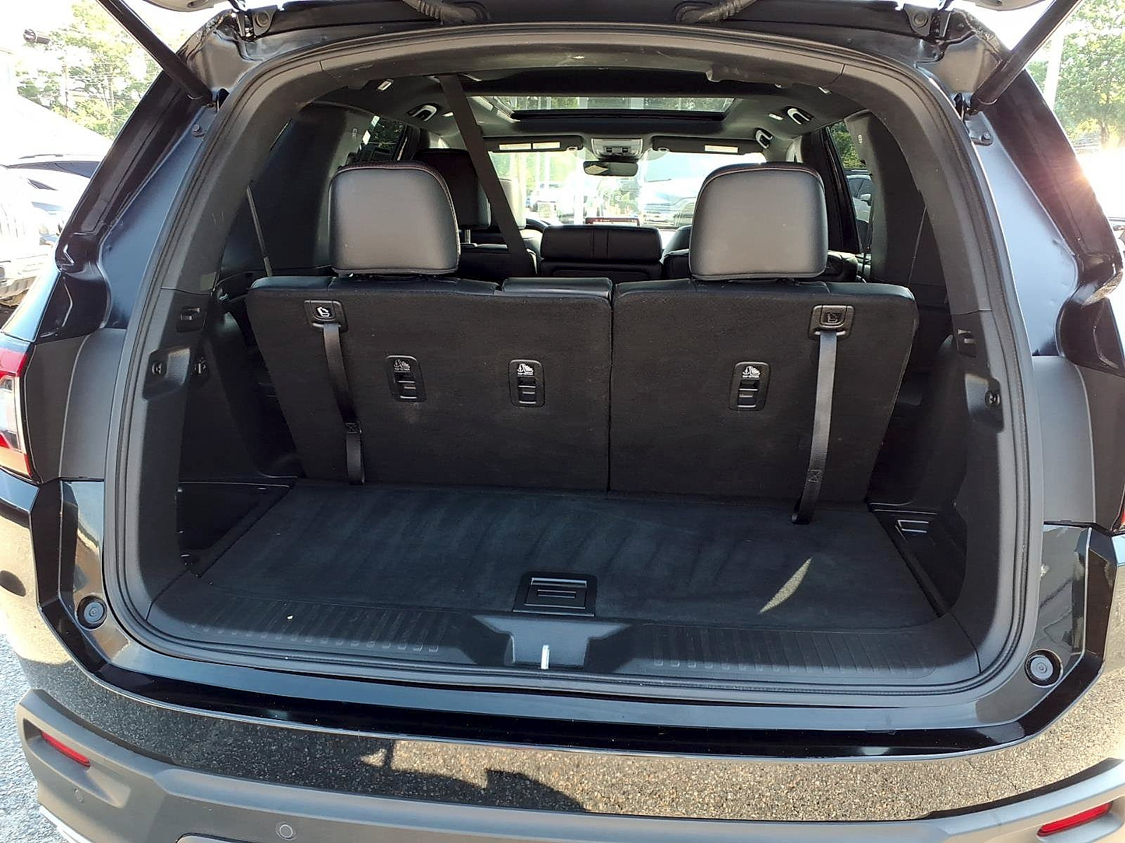 Used 2025 Honda Pilot SUV