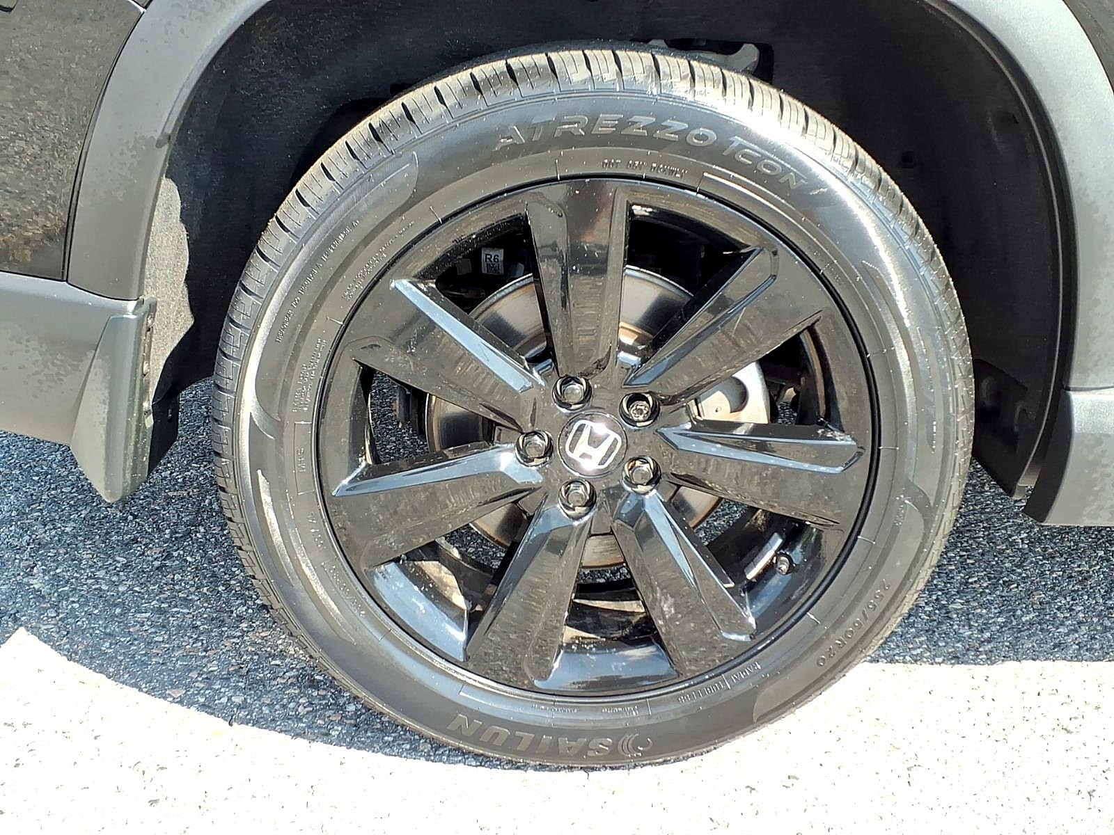 Used 2025 Honda Pilot SUV