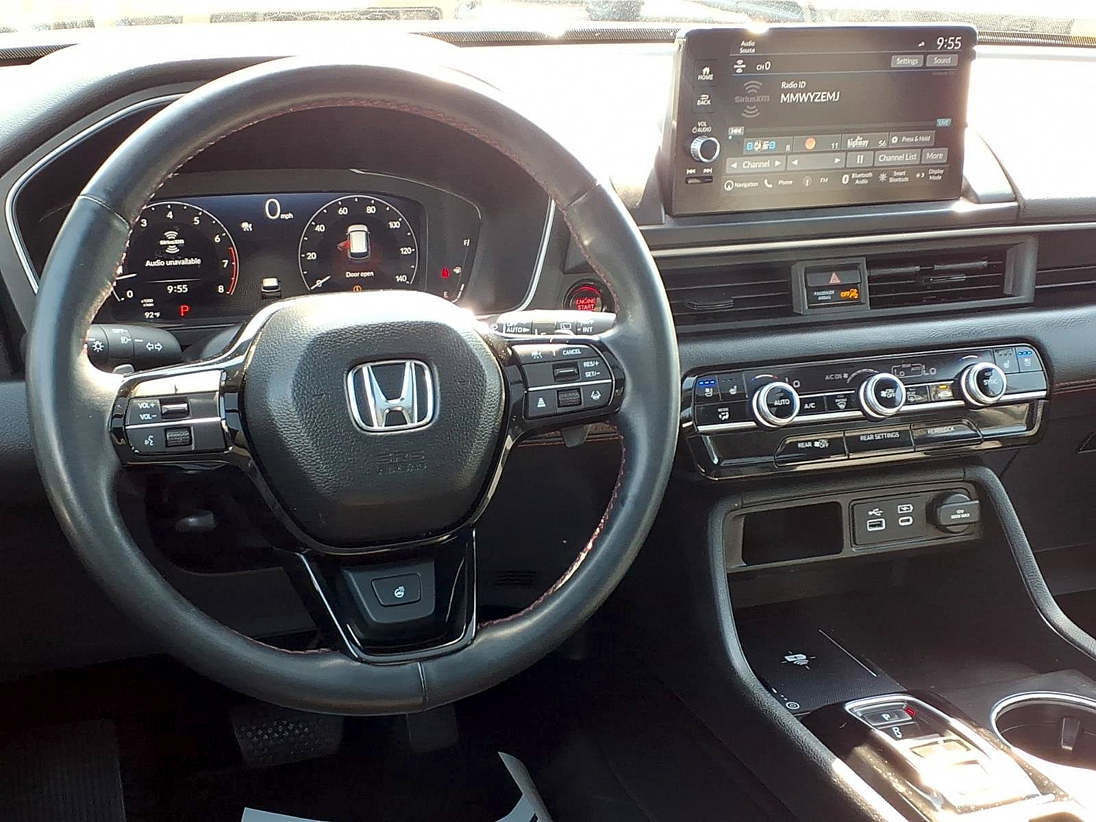 Used 2025 Honda Pilot SUV