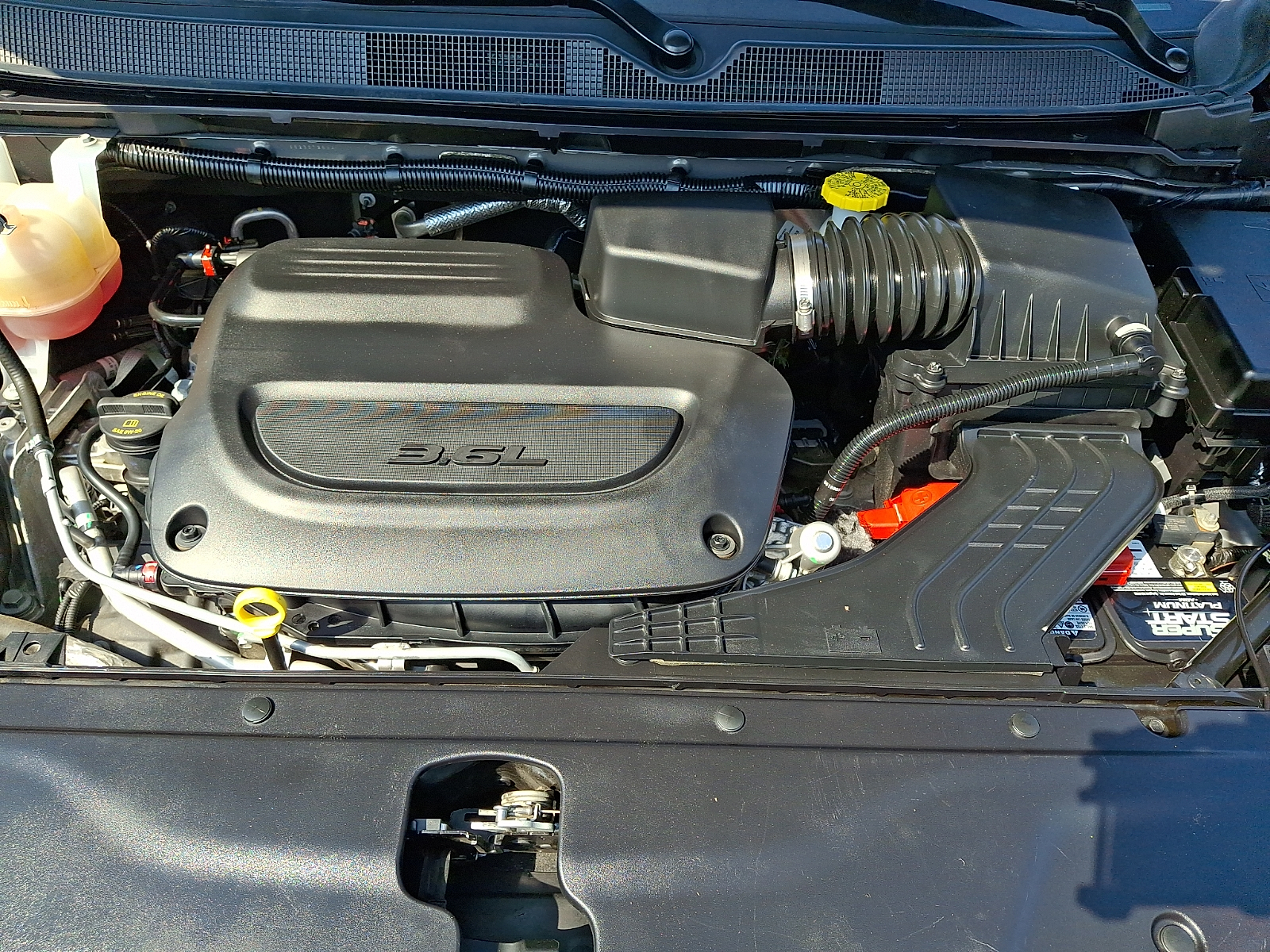Used 2023 Chrysler Pacifica Van