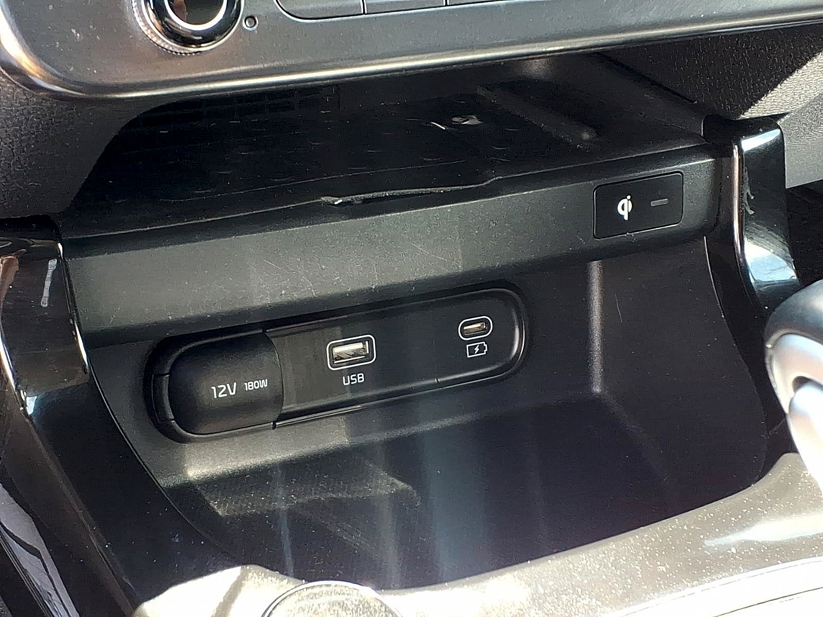Used 2025 Kia Seltos SUV