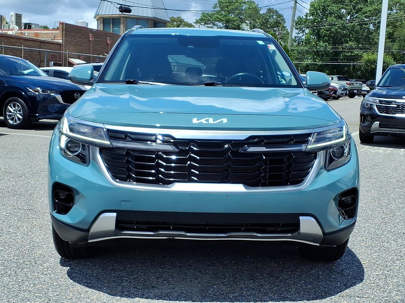 Used 2025 Kia Seltos SUV