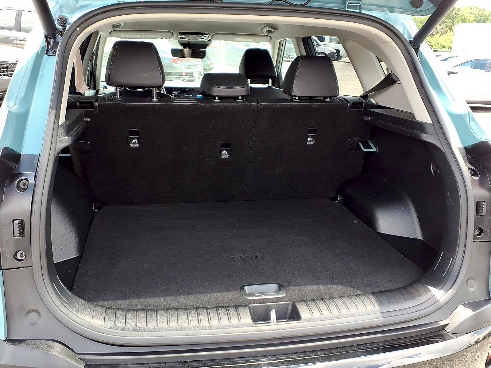 Used 2025 Kia Seltos SUV