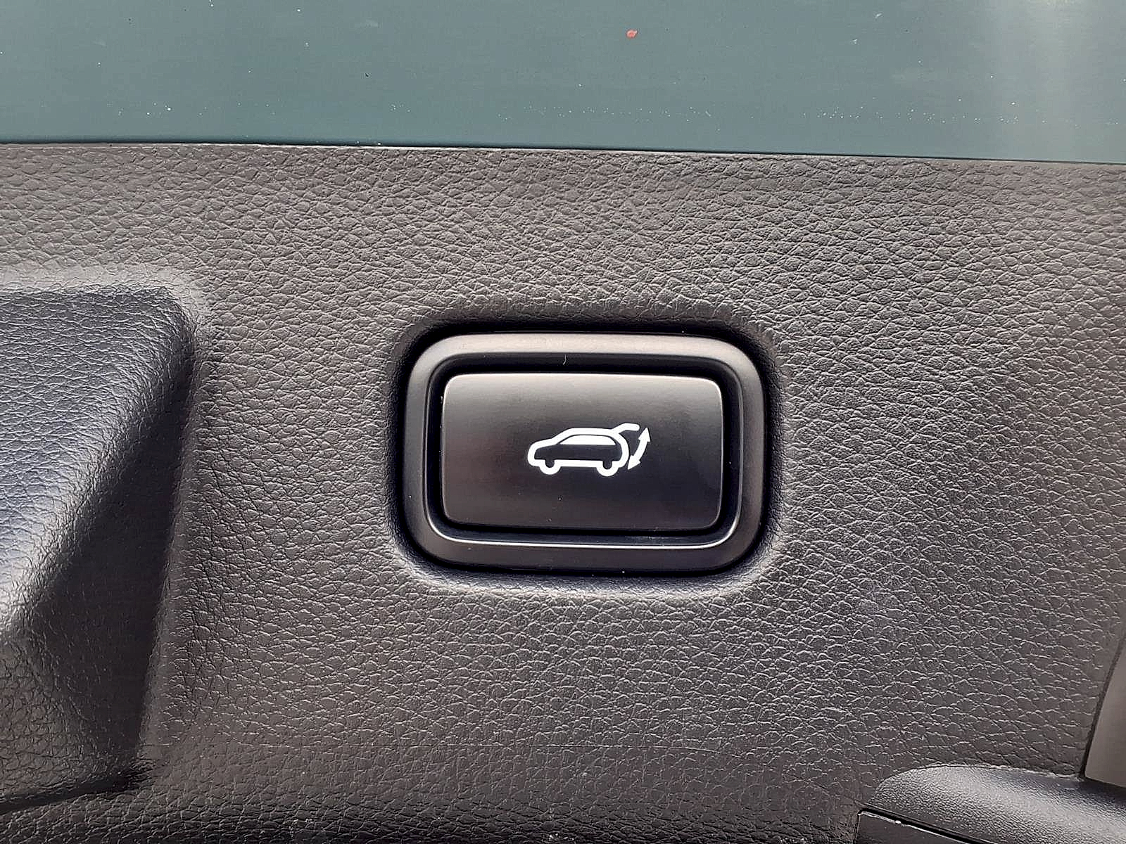 Used 2025 Kia Seltos SUV