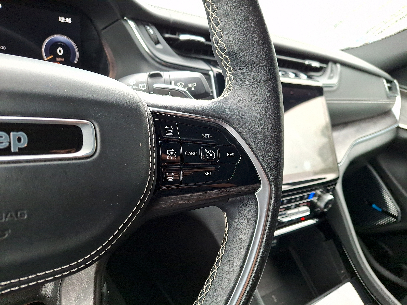 Used 2022 Jeep Grand Cherokee SUV