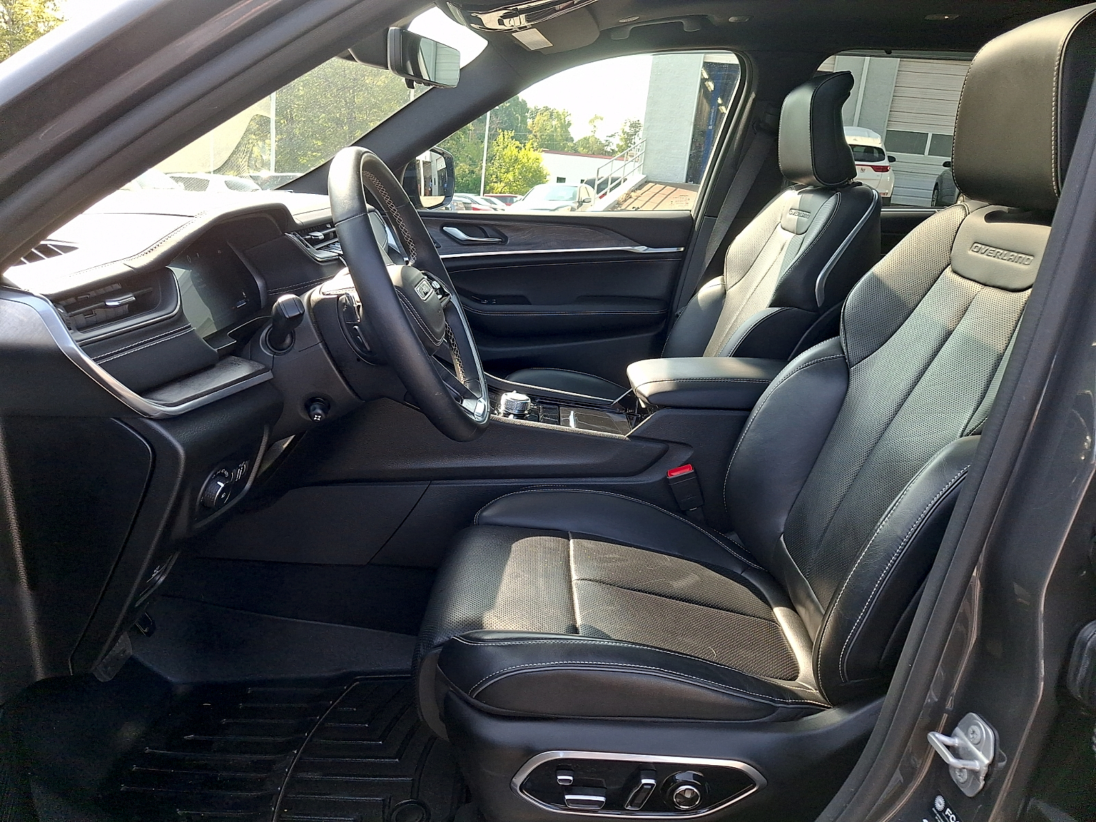 Used 2022 Jeep Grand Cherokee L SUV