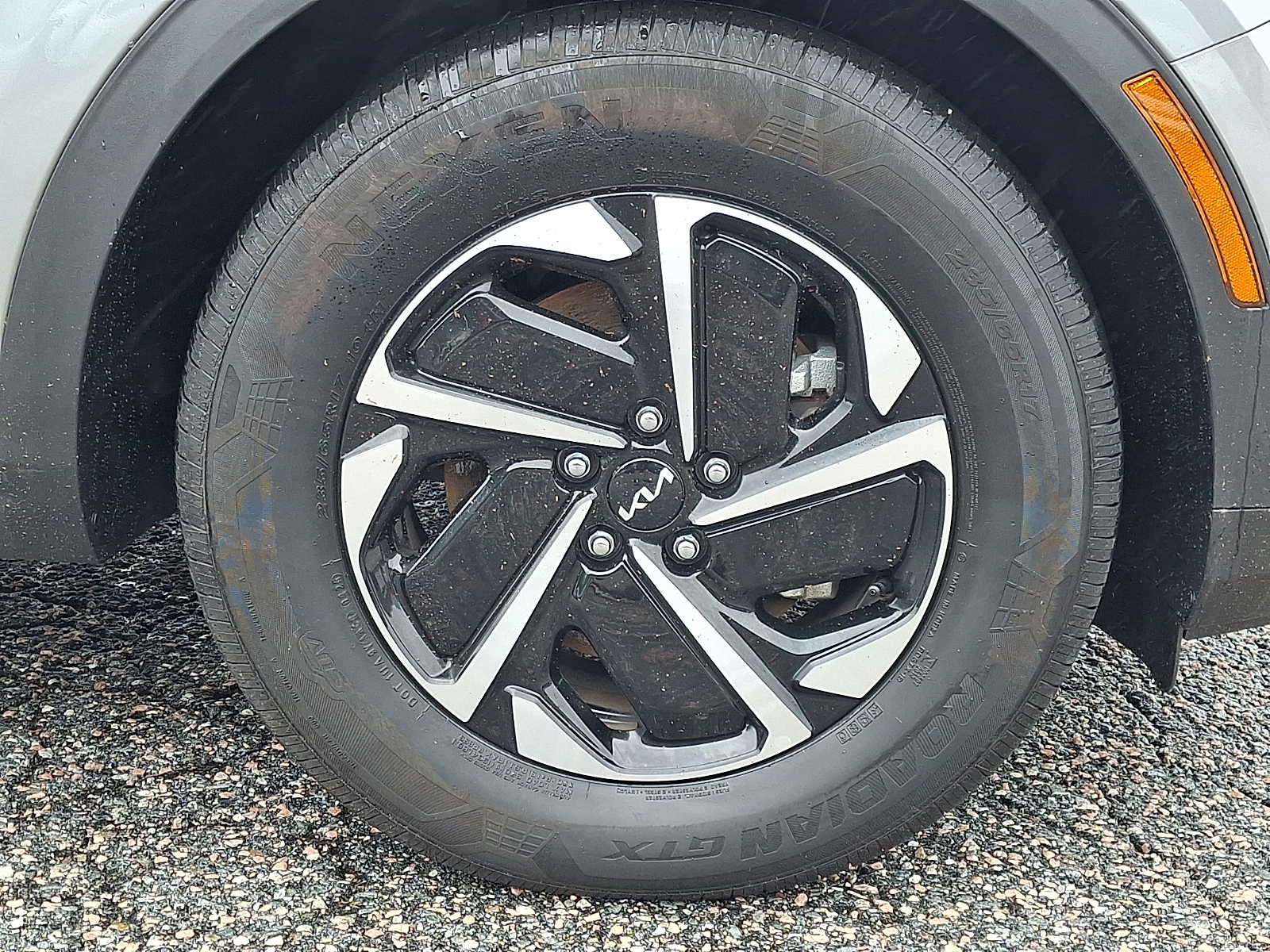 Used 2025 Kia Sportage Hybrid SUV