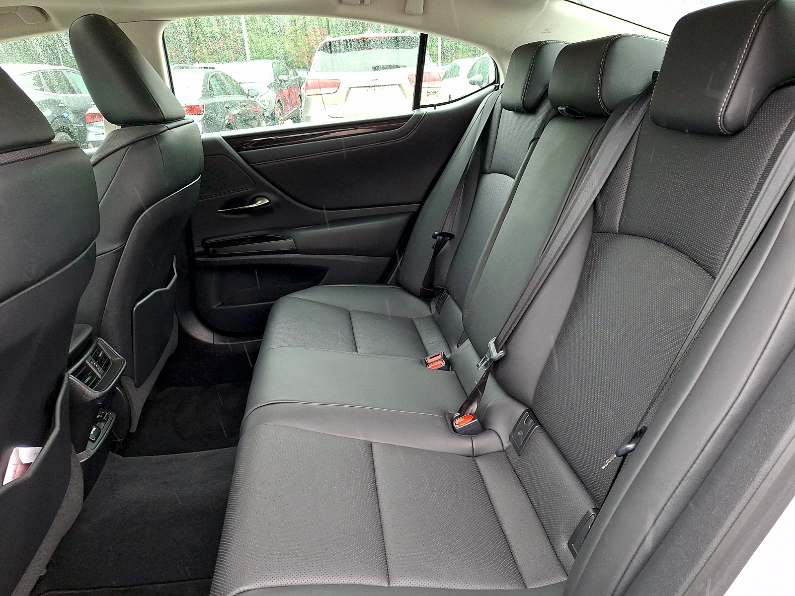 Used 2019 Lexus ES Sedan