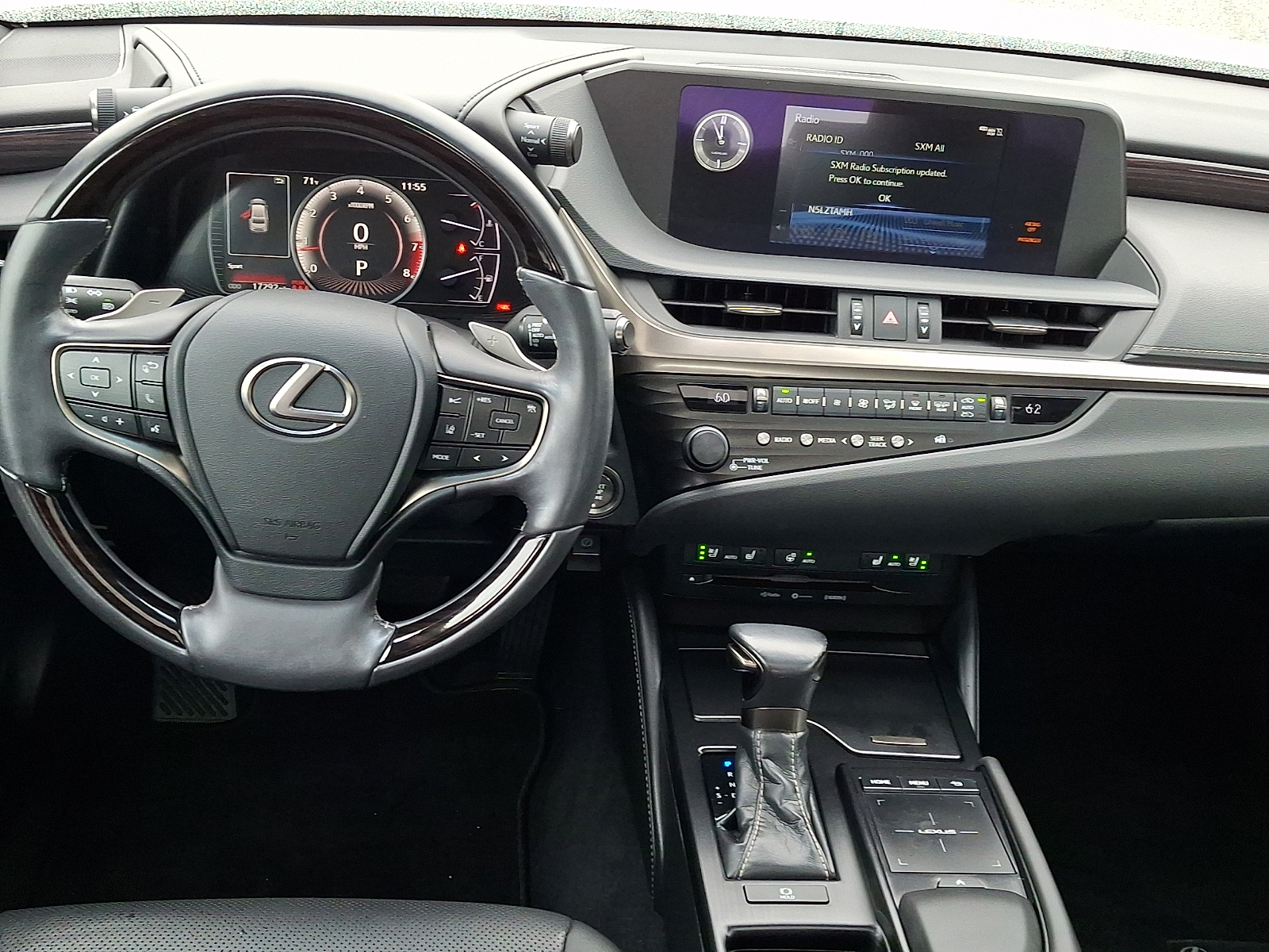Used 2019 Lexus ES Sedan