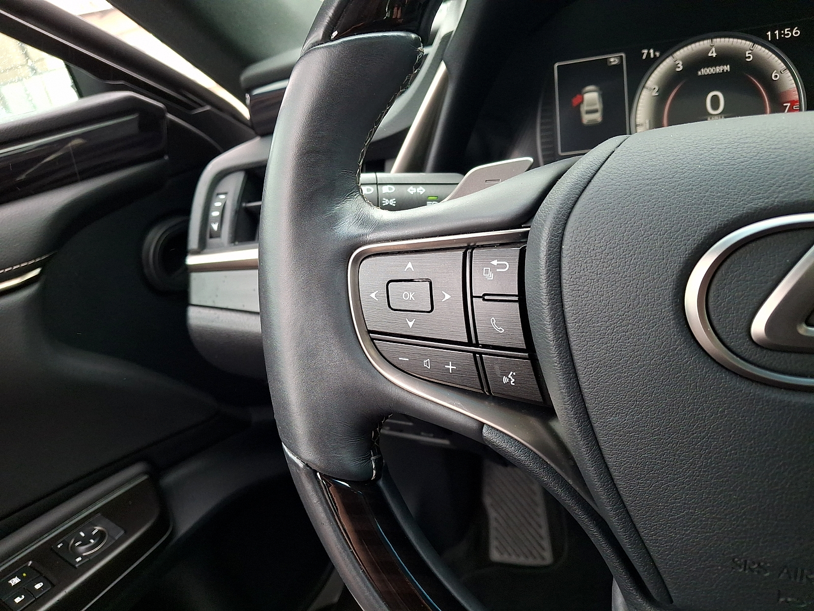 Used 2019 Lexus ES Sedan