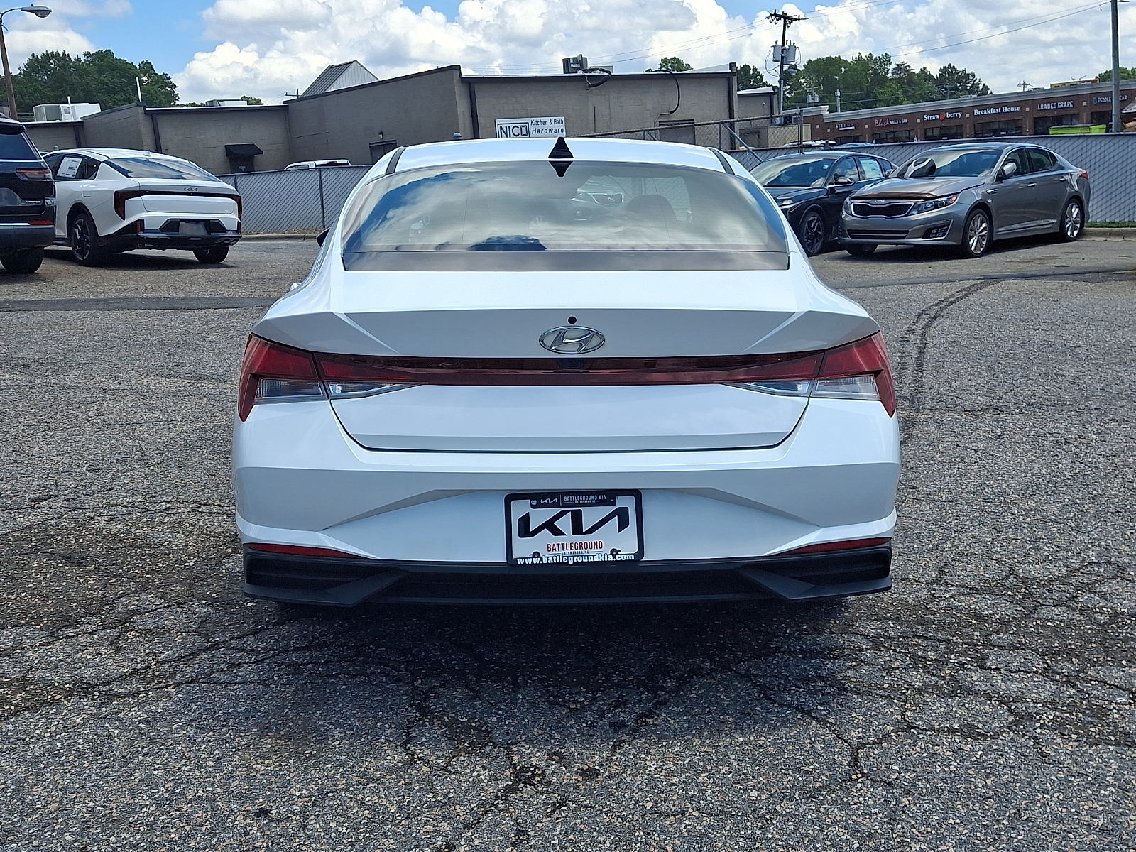 Used 2021 Hyundai Elantra Sedan