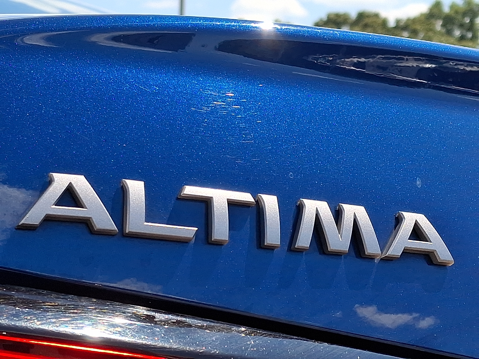 Used 2023 Nissan Altima Sedan