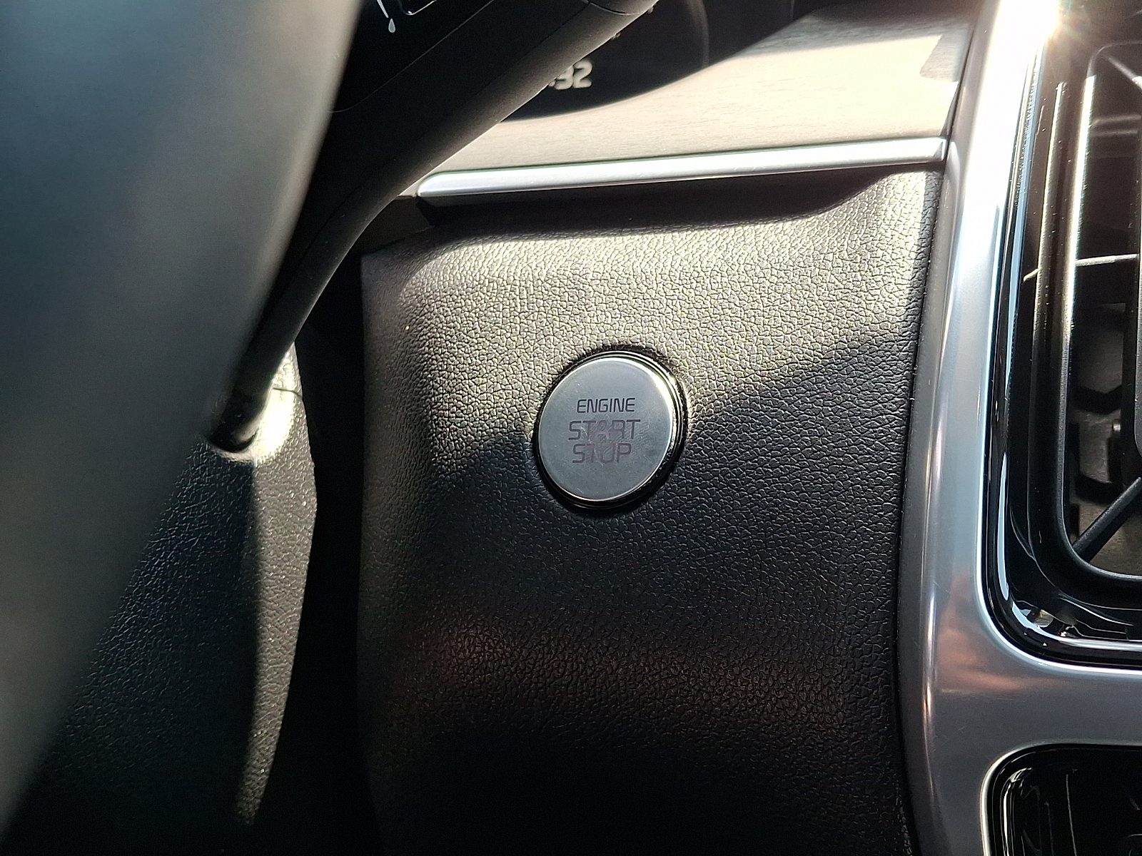 Used 2023 Kia Sorento SUV