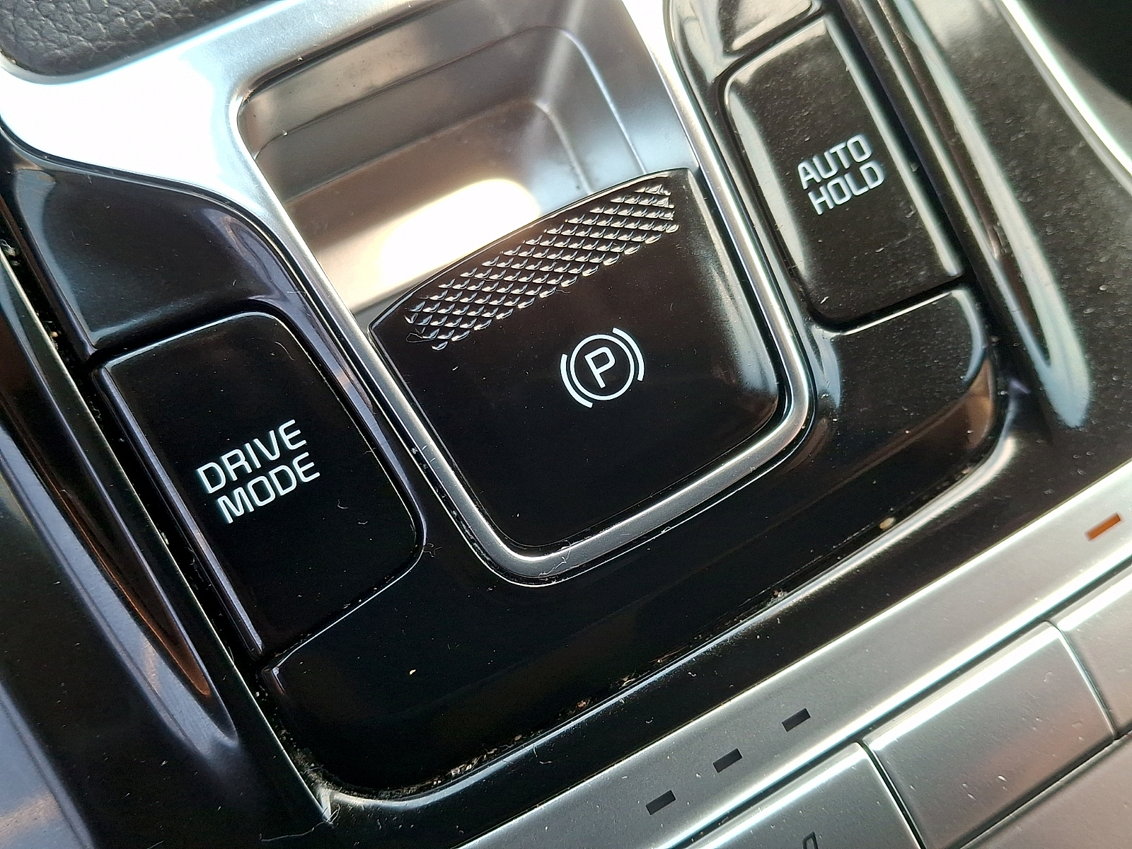 Used 2024 Kia Carnival Van