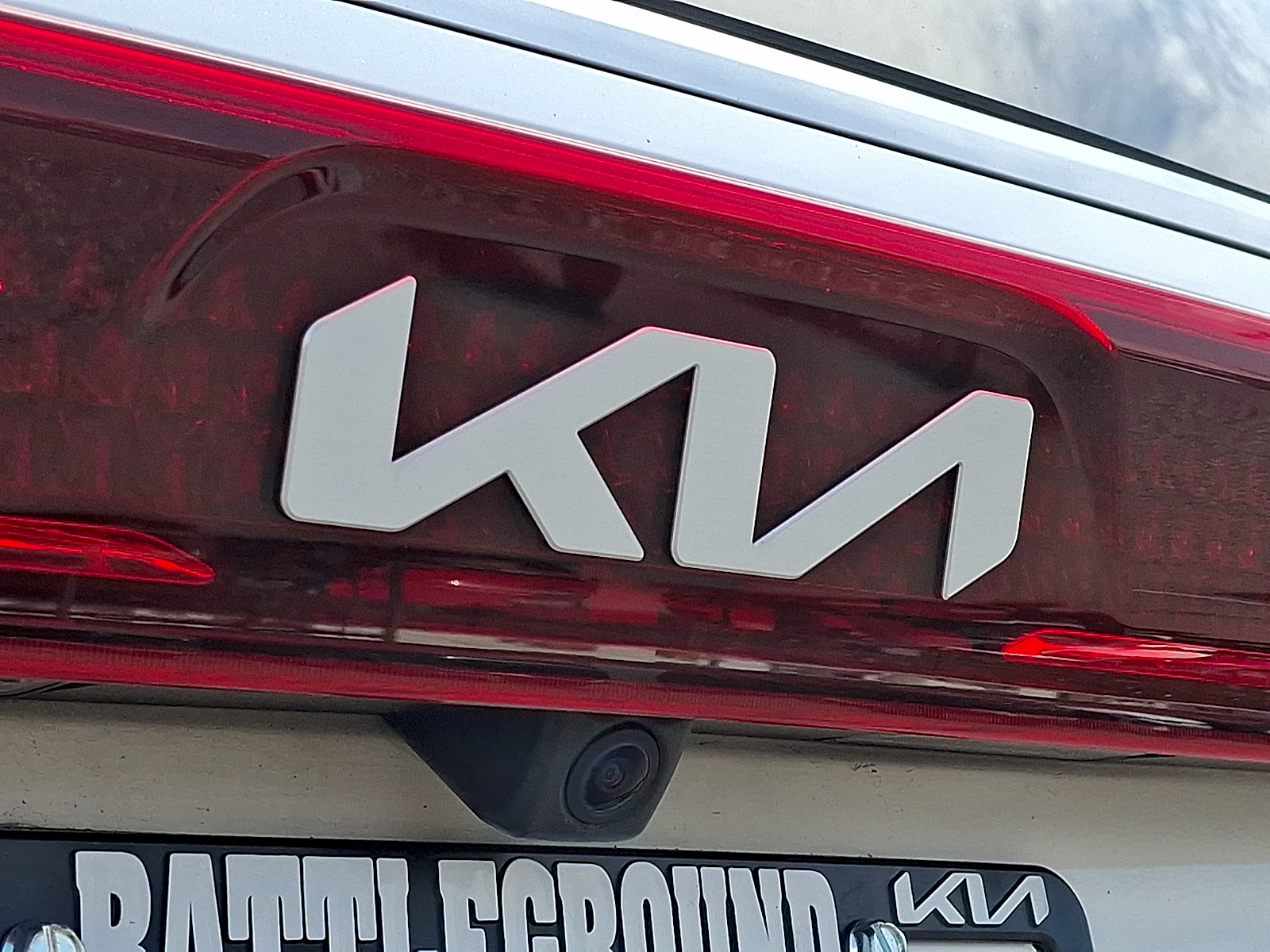 Used 2024 Kia Carnival Van