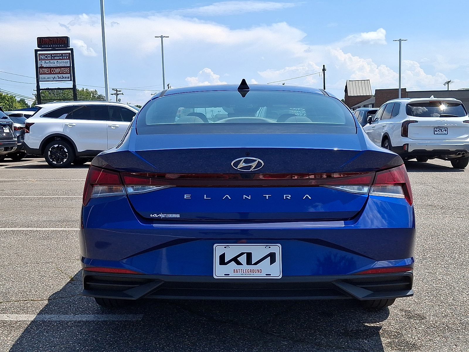 Used 2022 Hyundai Elantra Sedan