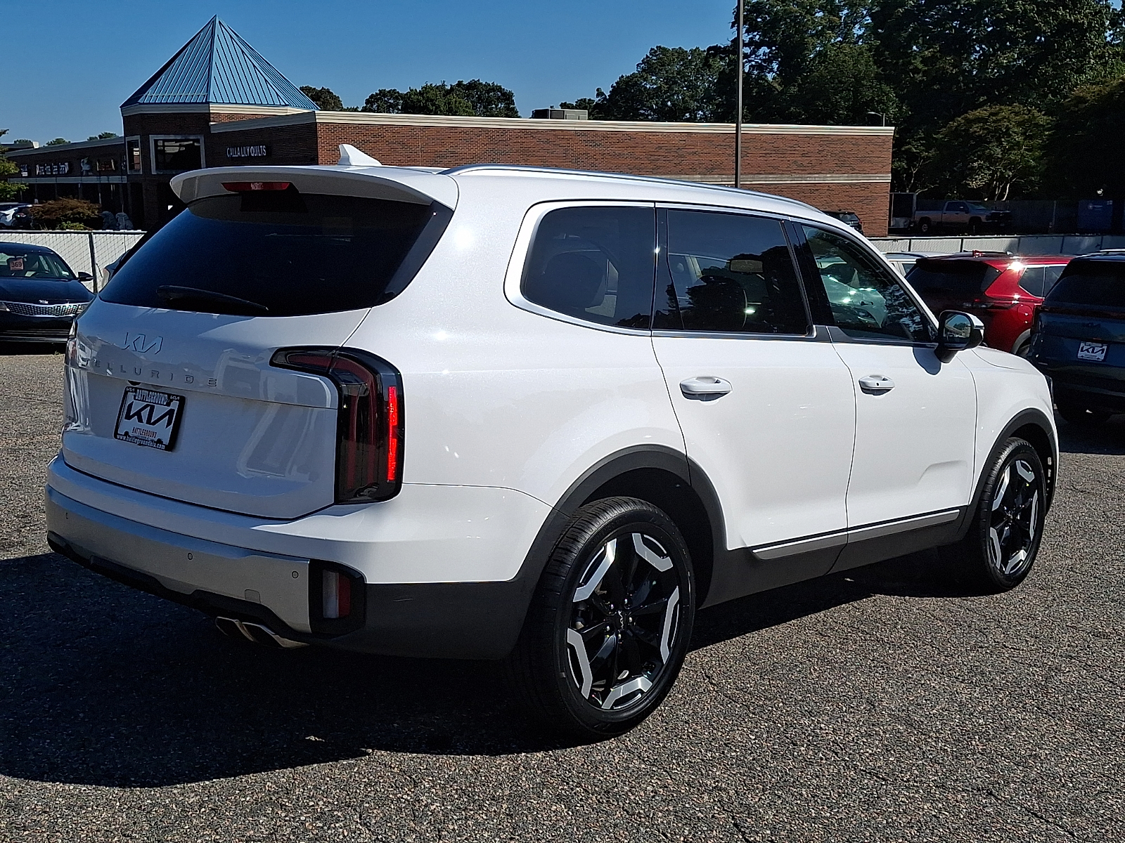 Used 2024 Kia Telluride SUV