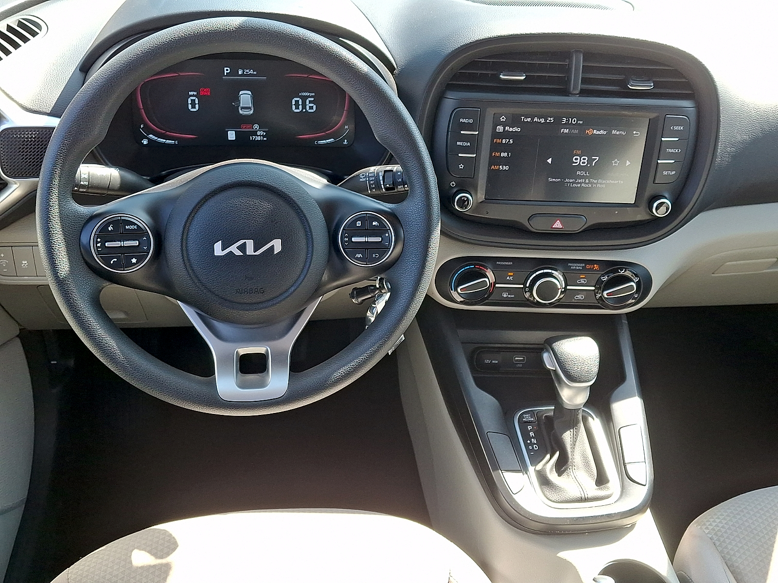Used 2025 Kia Soul Hatchback