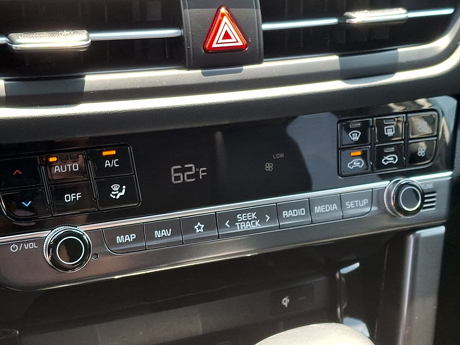 Used 2025 Kia Seltos SUV