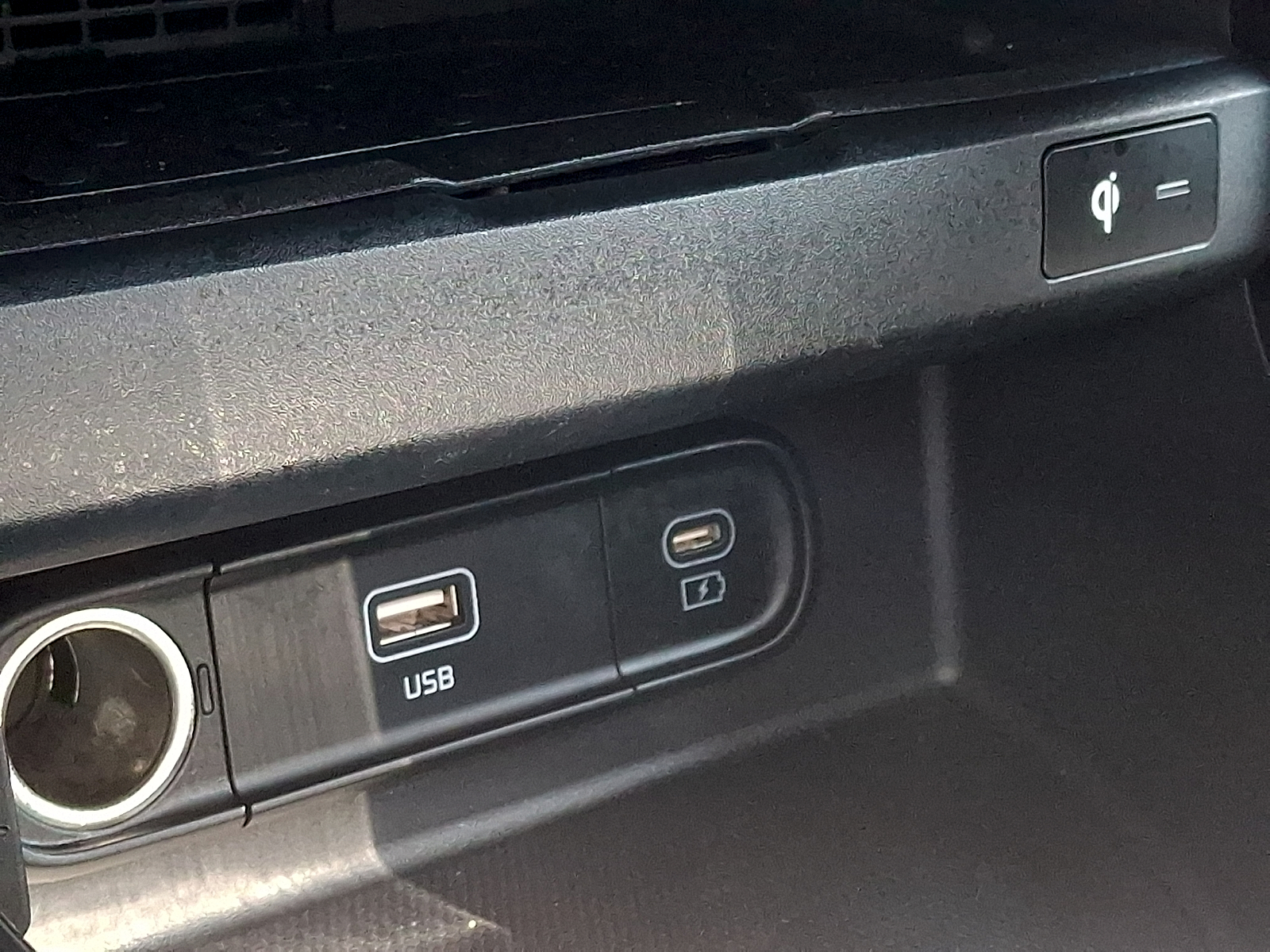 Used 2025 Kia Seltos SUV