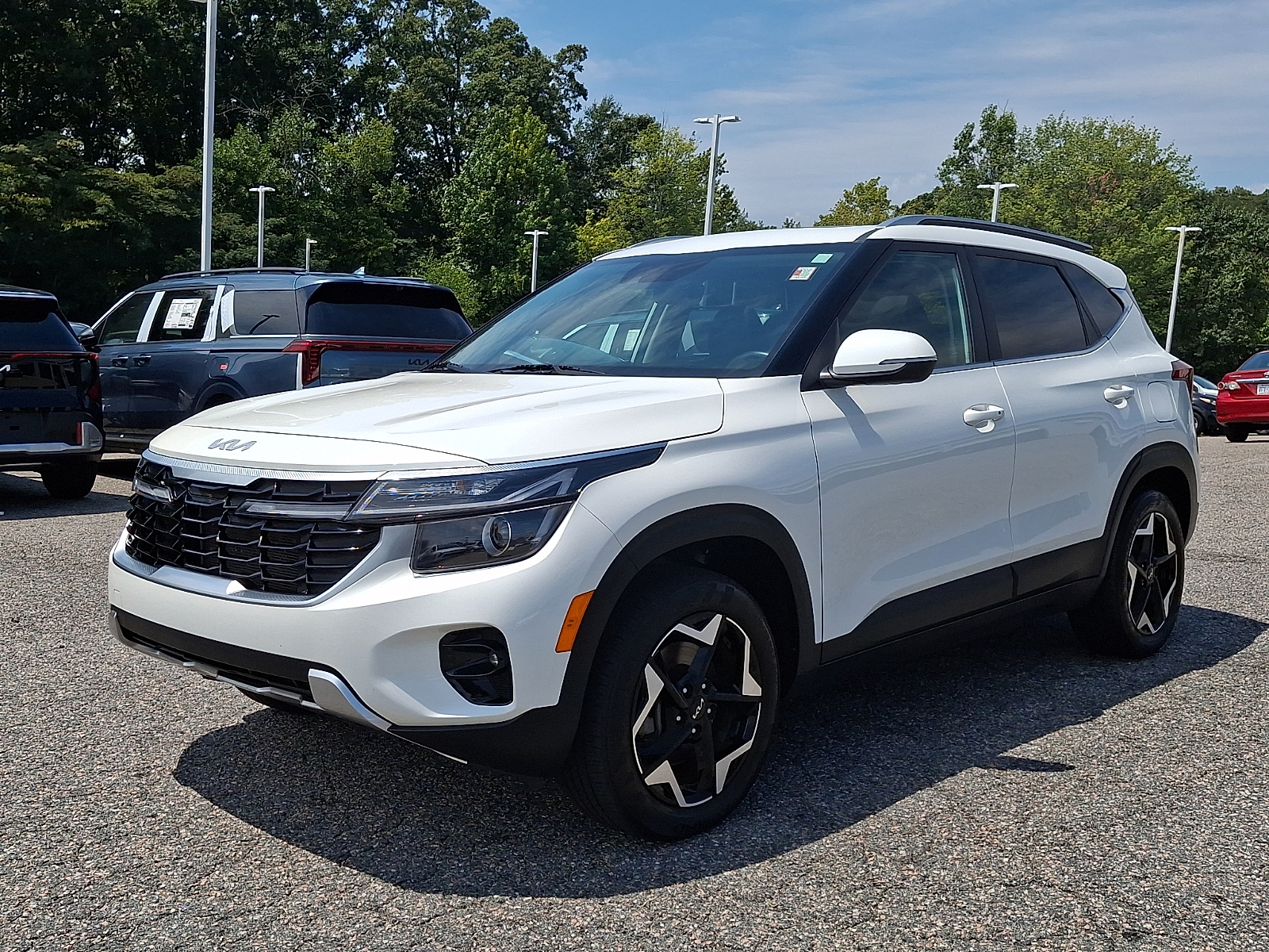 Used 2025 Kia Seltos SUV