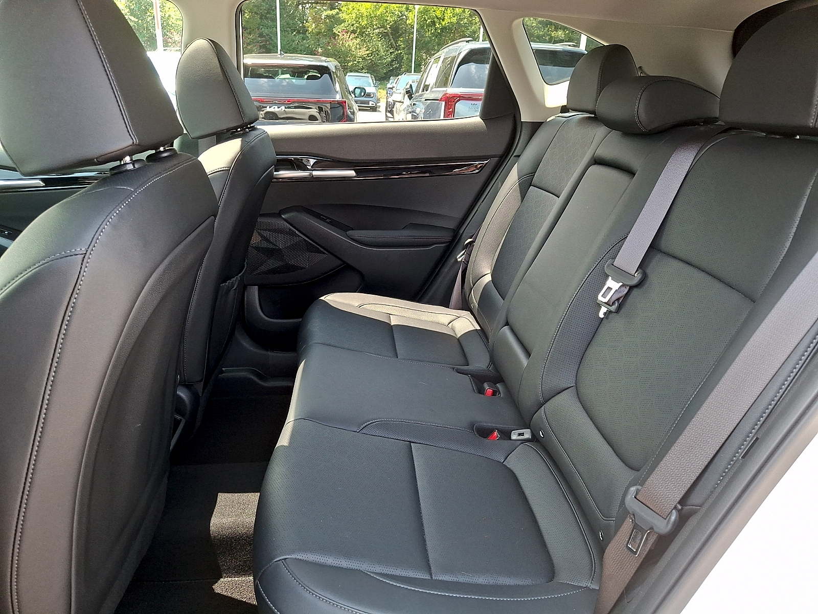 Used 2025 Kia Seltos SUV