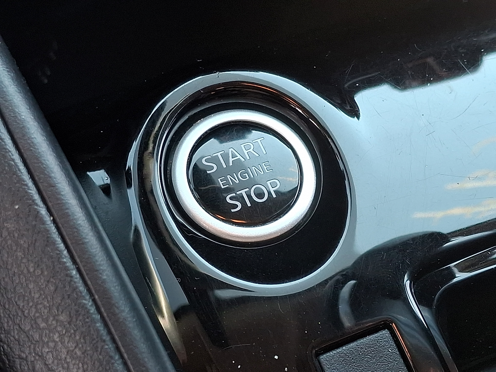 Used 2022 Nissan Kicks SUV