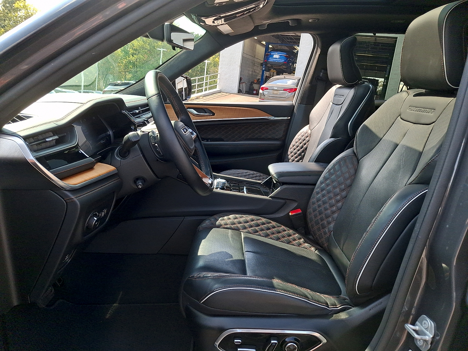 Used 2022 Jeep Grand Cherokee SUV