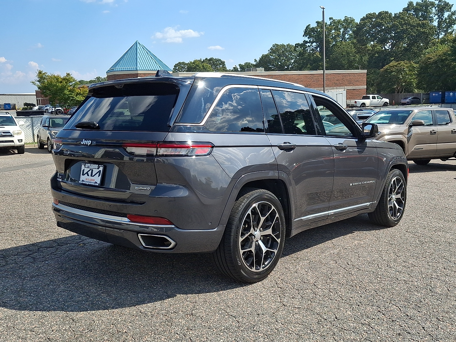 Used 2022 Jeep Grand Cherokee SUV