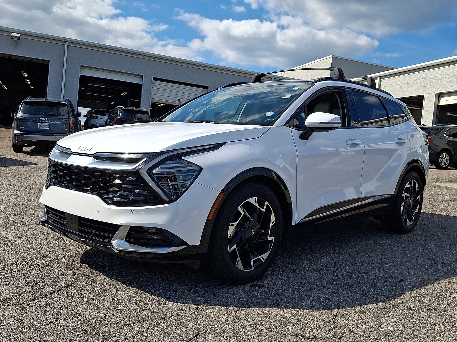 Used 2025 Kia Sportage SUV