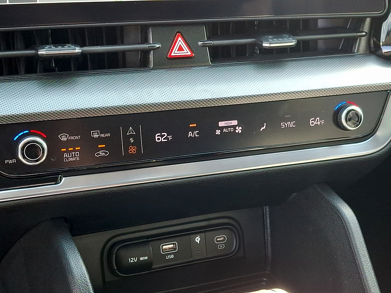 Used 2025 Kia Sportage SUV