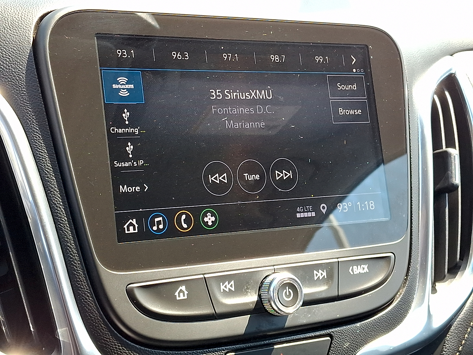Used 2020 Chevrolet Equinox SUV