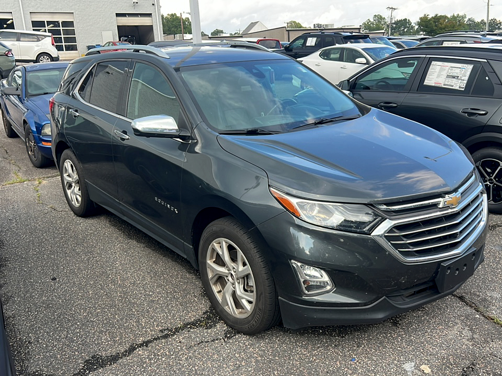 Used 2020 Chevrolet Equinox SUV