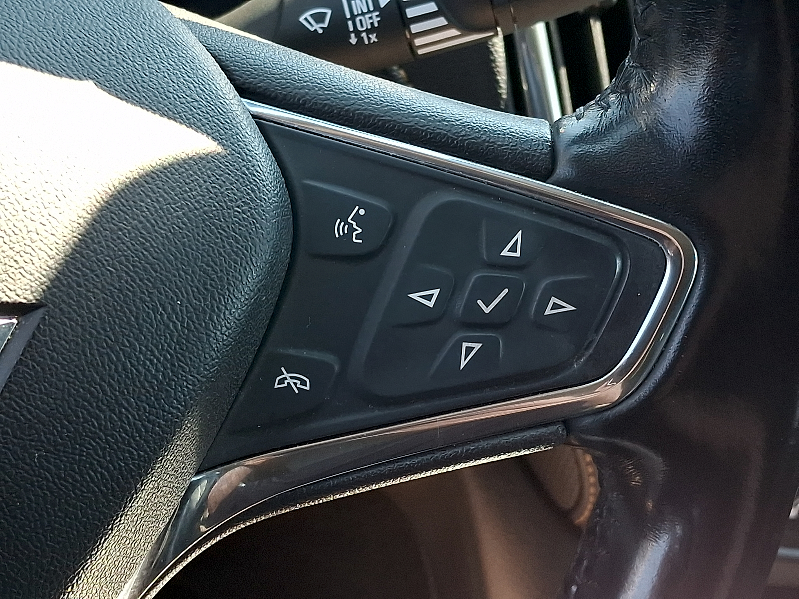 Used 2020 Chevrolet Equinox SUV