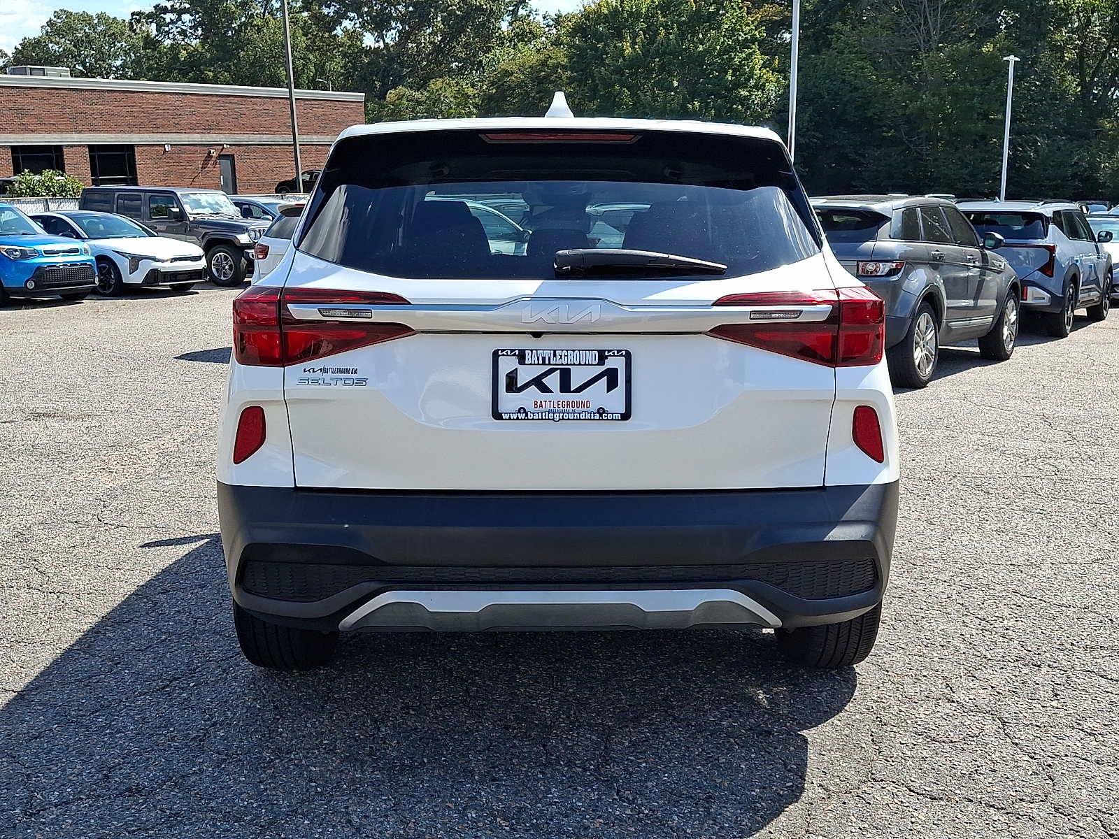 Used 2023 Kia Seltos SUV
