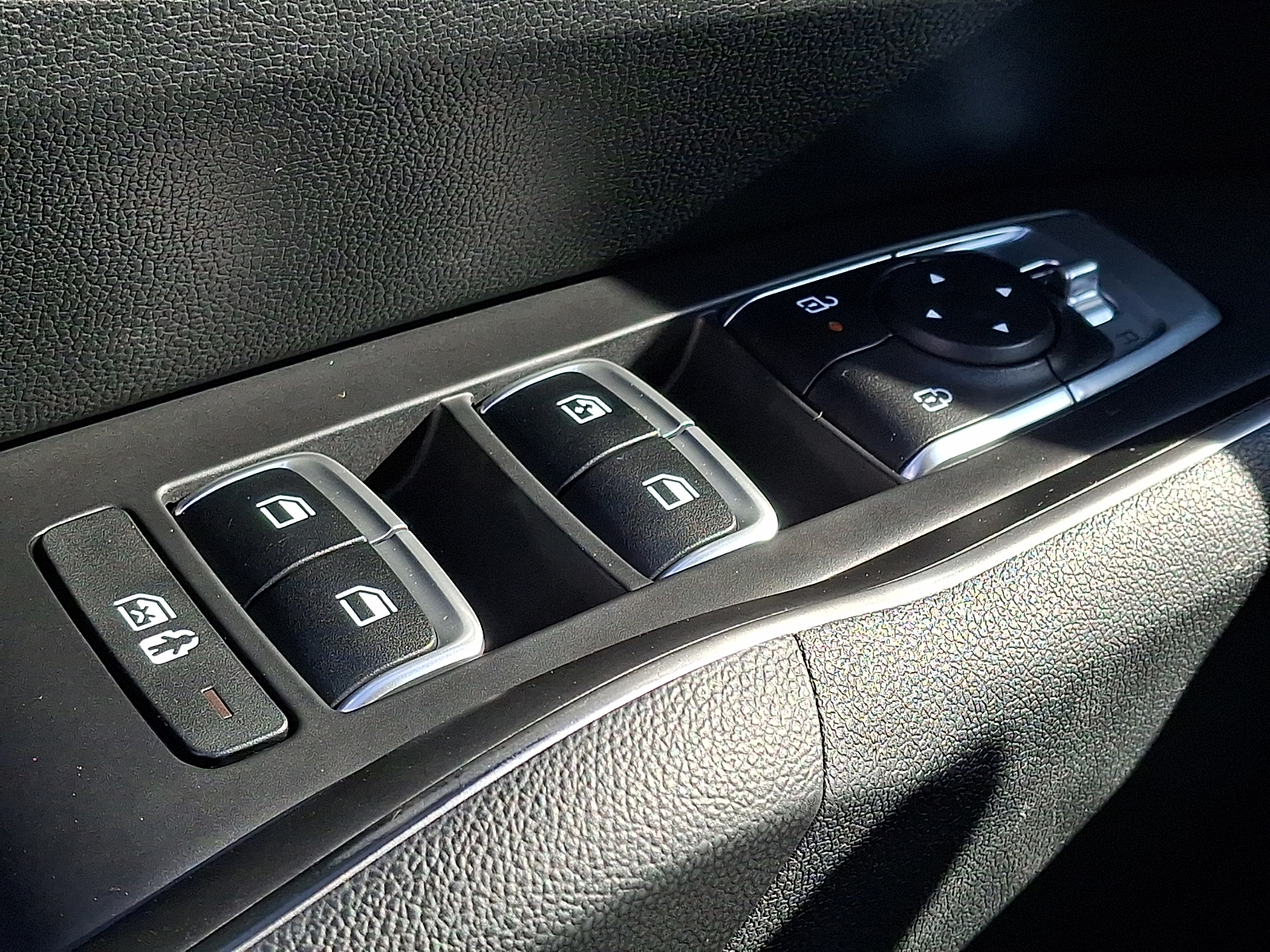 Used 2025 Kia Sorento SUV