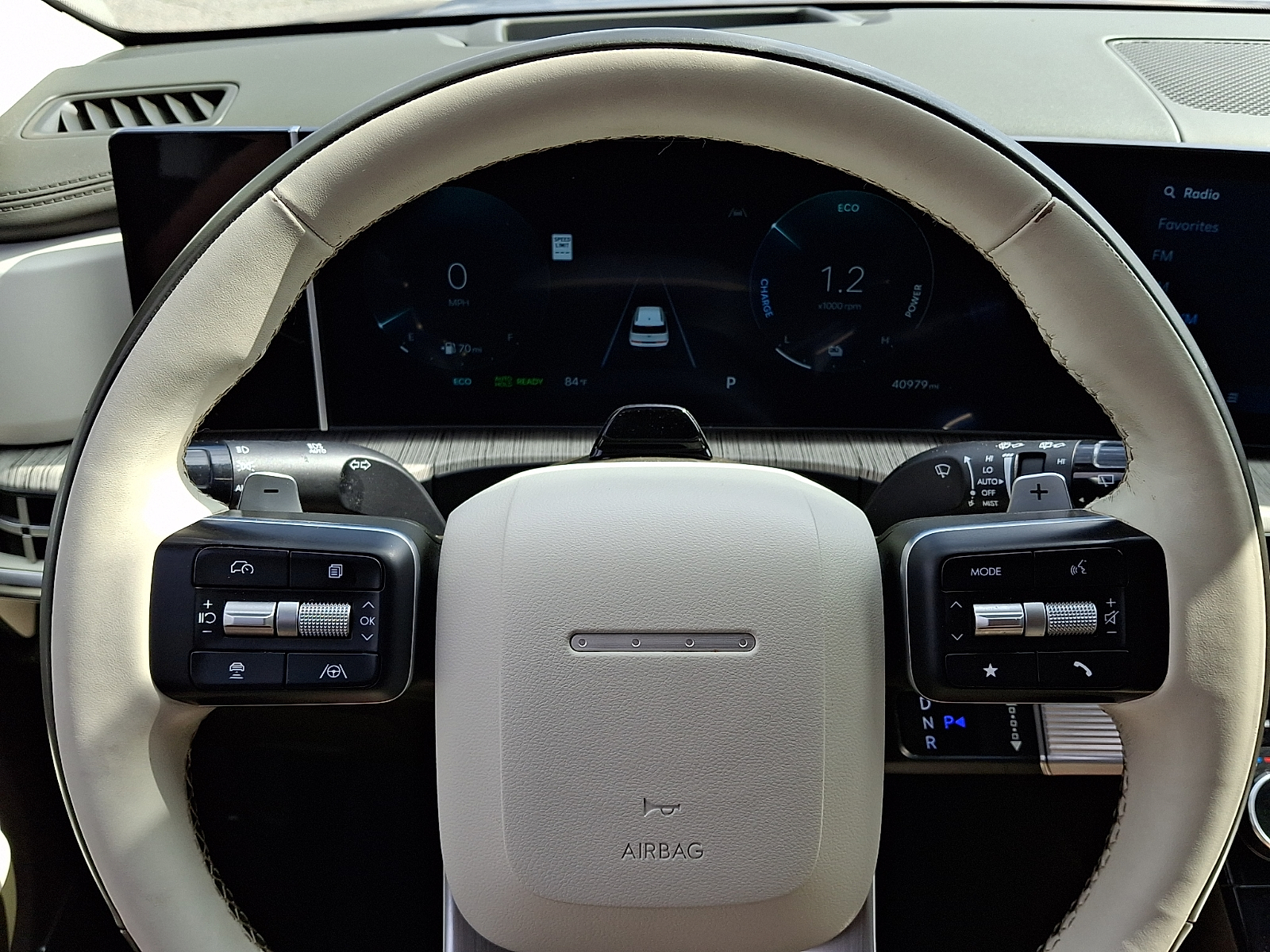 Used 2025 Hyundai Santa Fe Hybrid SUV