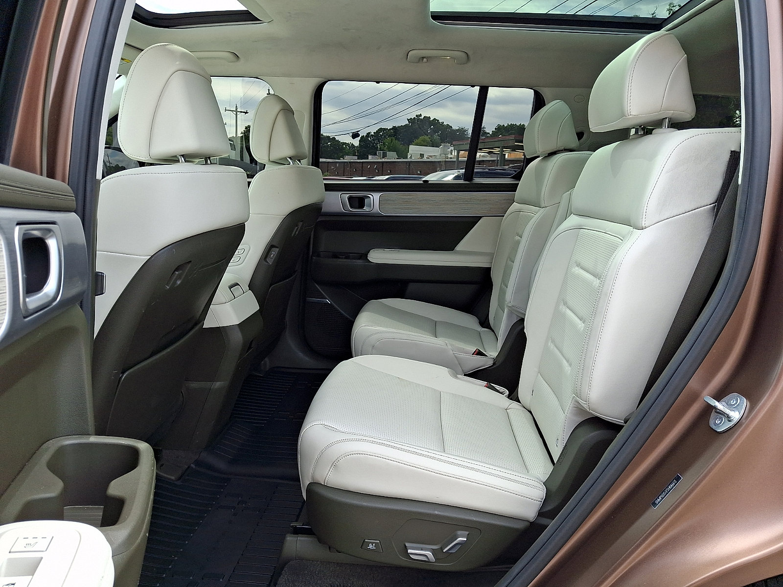 Used 2025 Hyundai Santa Fe Hybrid SUV