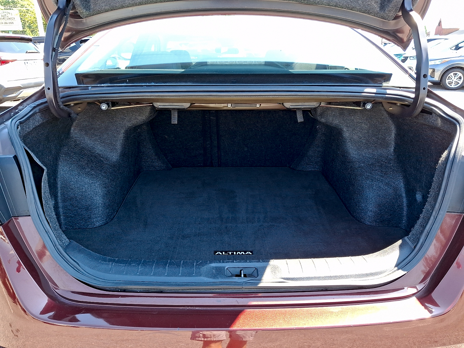 Used 2024 Nissan Altima Sedan