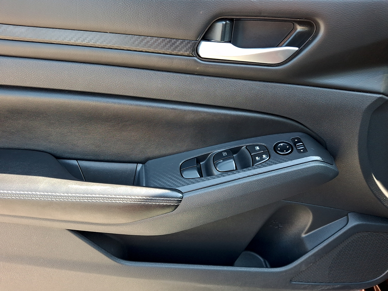 Used 2024 Nissan Altima Sedan