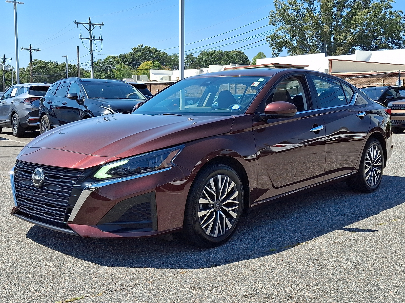 Used 2024 Nissan Altima Sedan