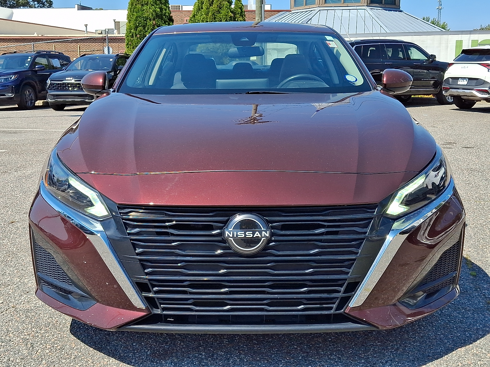 Used 2024 Nissan Altima Sedan