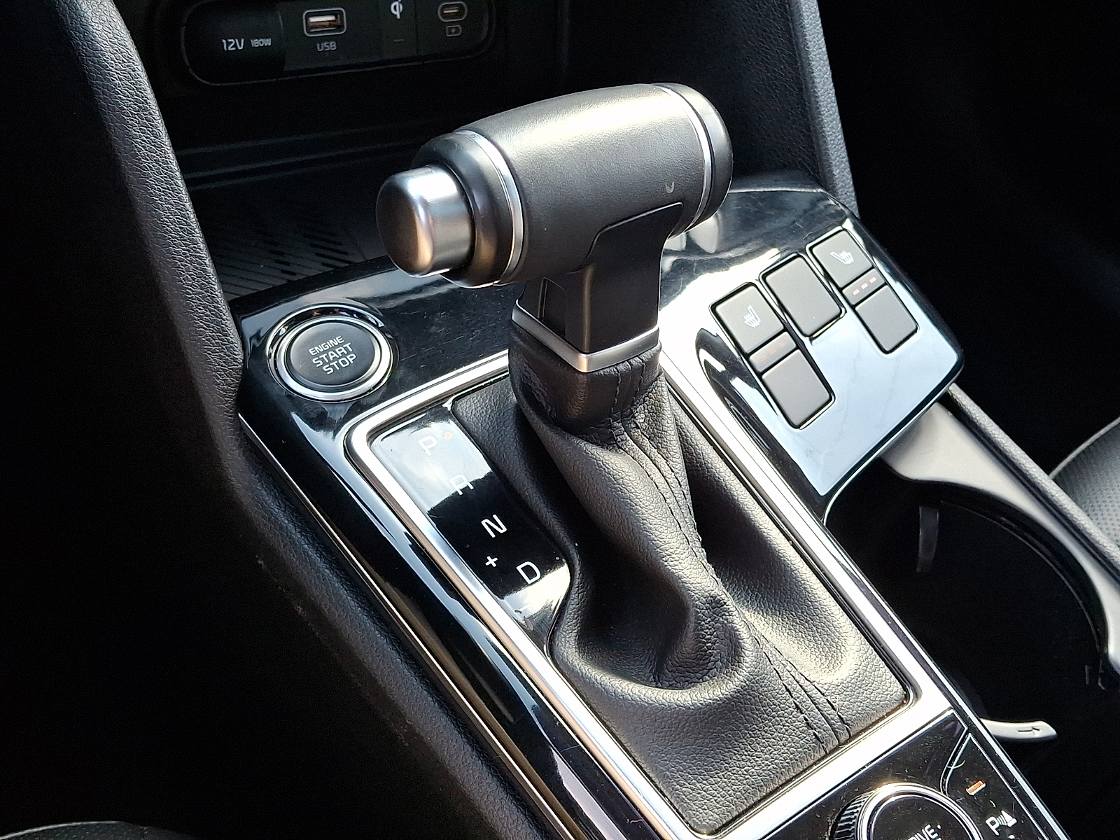 Used 2024 Kia Sportage SUV