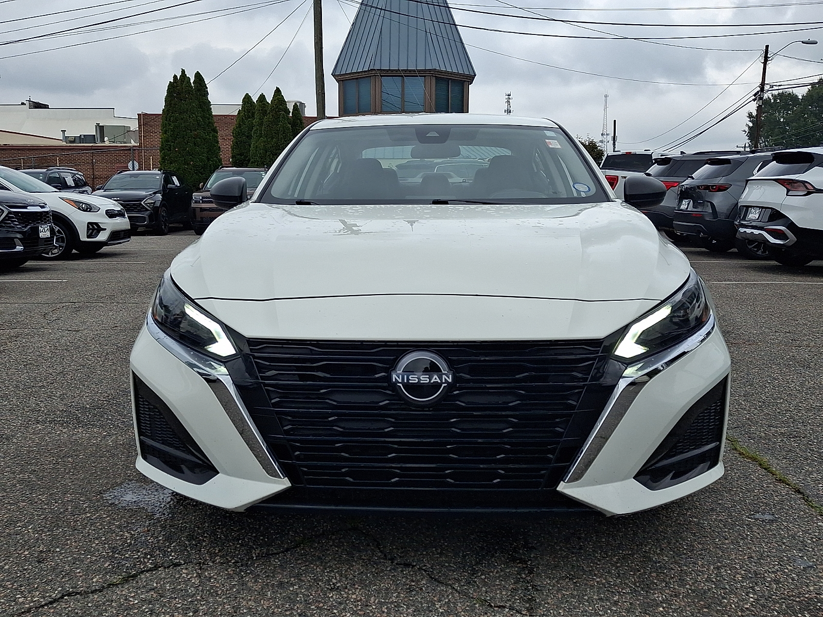 Used 2025 Nissan Altima Sedan