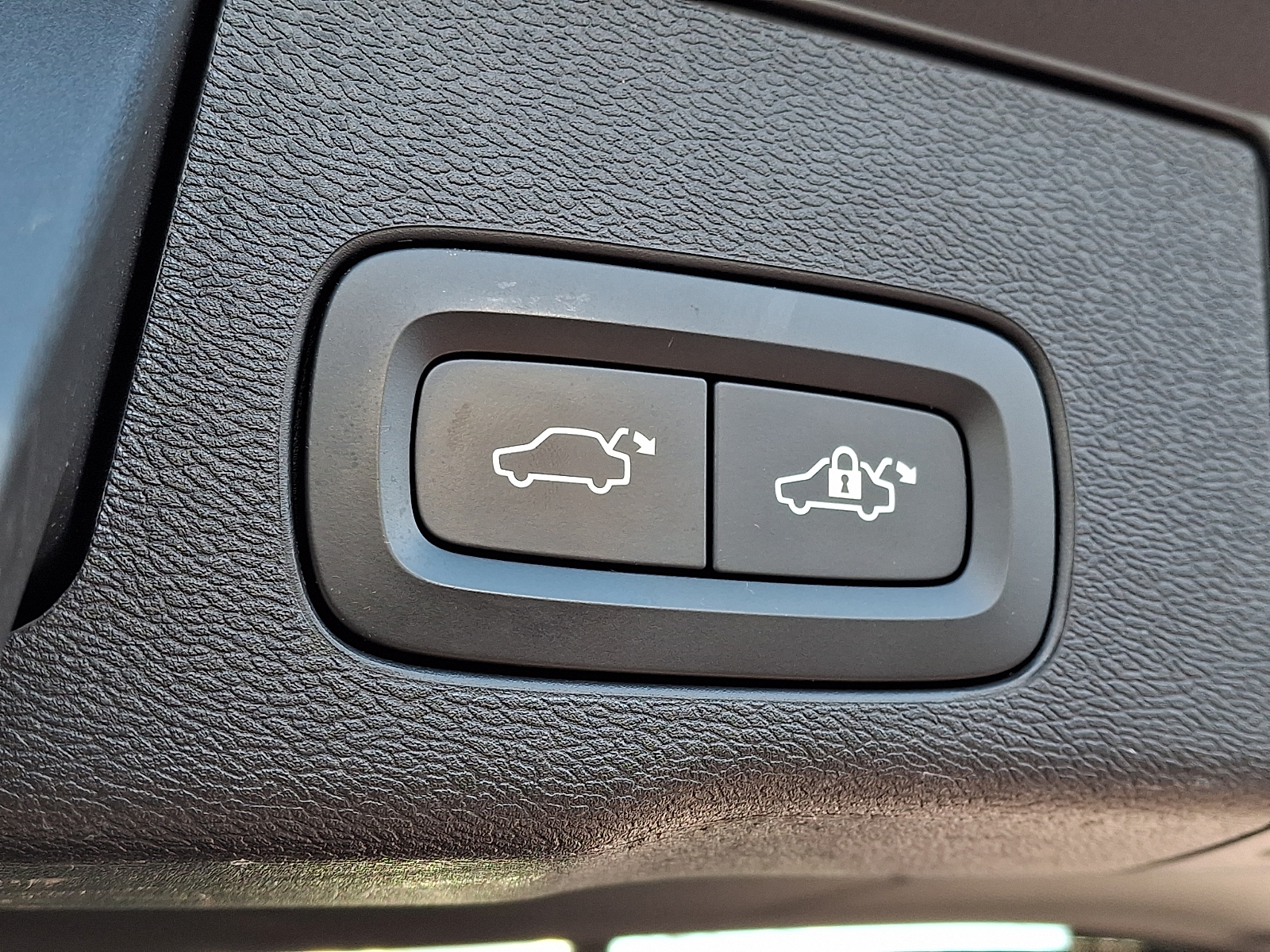 Used 2018 Volvo XC60 SUV
